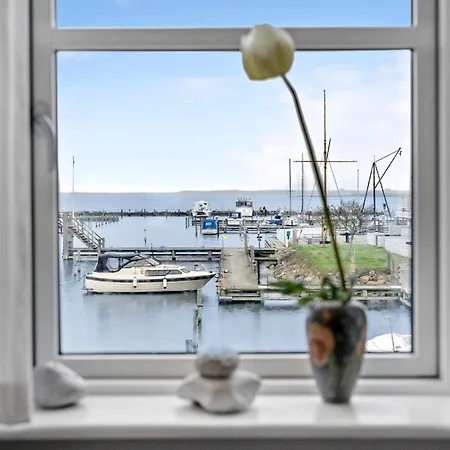 Amazing In With House Sea View Apartment