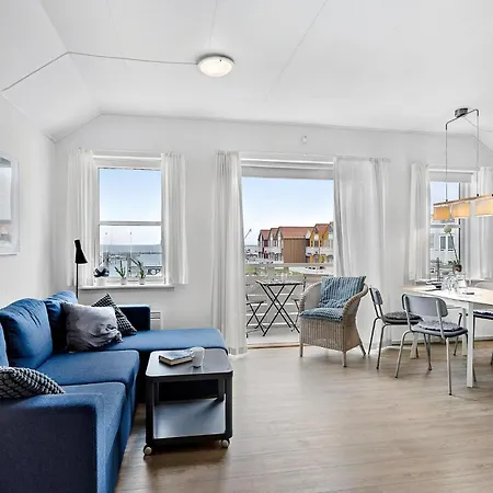 Two-bedroom In Διαμέρισμα