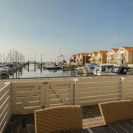 Amazing In With House Sea View Apartment *